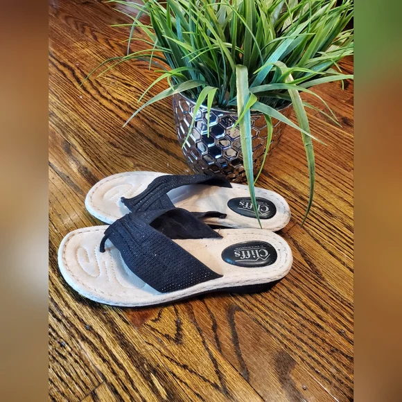 Cliffs By White Mountain Calvert Black  Sandal - Picture 5 of 7